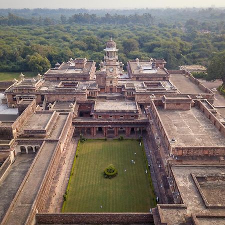 Umed Bhawan Palace, Kotah Екстер'єр фото